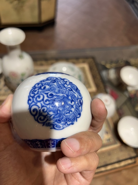 古玩陶瓷青花夔龍紋水洗真品鑒賞圖