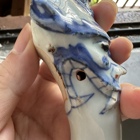 古玩陶瓷青花瓷龍首標本真品鑒賞圖