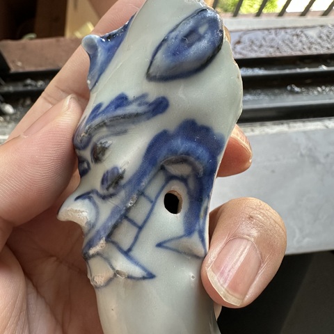 古玩陶瓷青花瓷龍首標本真品鑒賞圖