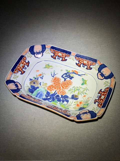 古玩陶瓷清乾隆 青花五彩洞石花蝶紋盤拍賣,當前價格5577元