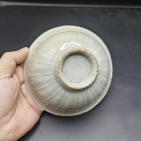 古玩陶瓷冬青釉茶碗真品鑒賞圖