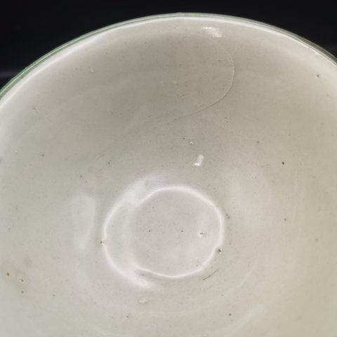 古玩陶瓷冬青釉茶碗真品鑒賞圖