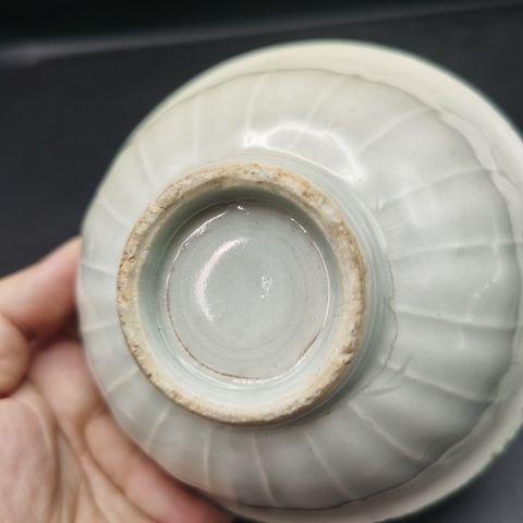 古玩陶瓷冬青釉茶碗真品鑒賞圖