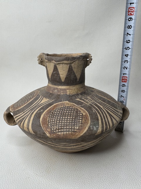 古玩陶瓷邊加林·四球山紋壺拍賣,當前價格986元