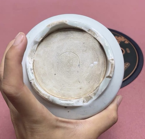古玩陶瓷青花淡描花卉紋香爐真品鑒賞圖