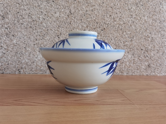 古玩陶瓷竹紋青花蓋碗拍賣，當前價格298元