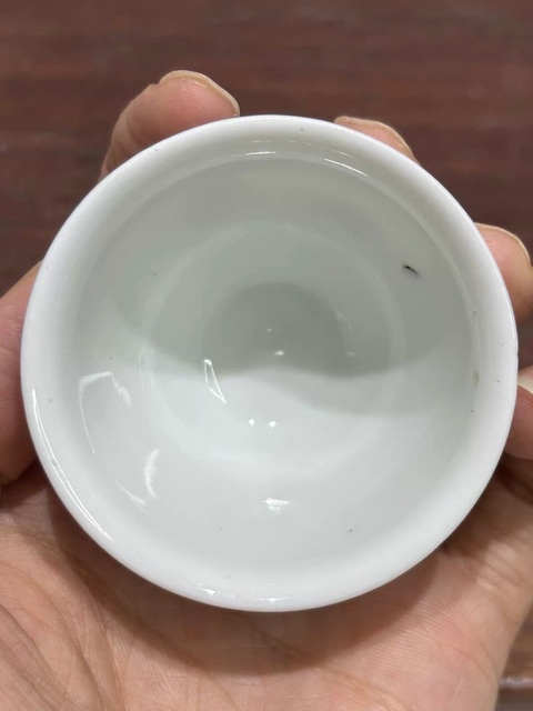 古玩陶瓷青花杯真品鑒賞圖