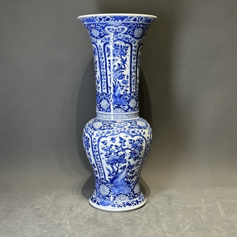 古玩陶瓷花鳥紋青花花觚真品鑒賞圖