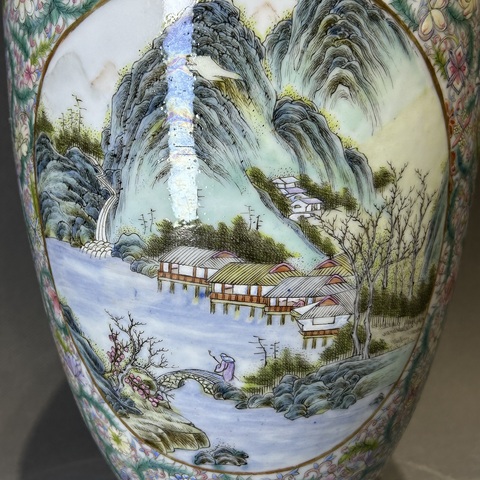 古玩陶瓷粉彩瓶真品鑒賞圖