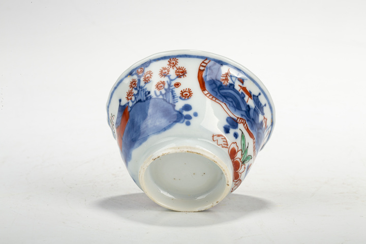 古玩陶瓷清康熙·青花五彩山水人物紋杯真品鑒賞圖