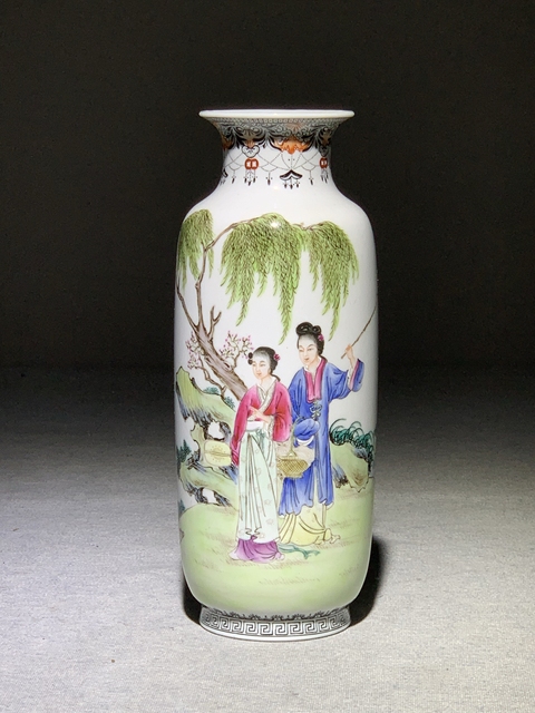 古玩陶瓷粉彩仕女人物圖撇口瓶真品鑒賞圖