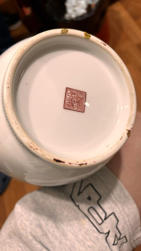 古玩陶瓷粉彩人物故事燈籠瓶真品鑒賞圖