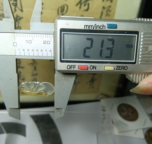 古玩玉器天然翡翠雕“瓜果墜”拍賣,當(dāng)前價(jià)格280元