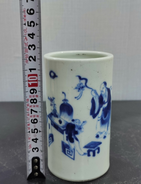 古玩陶瓷人物紋青花筆筒真品鑒賞圖