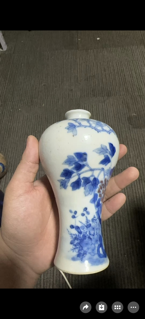 古玩陶瓷青花釉里紅花鳥紋梅瓶，模糊，偏老真品鑒賞圖