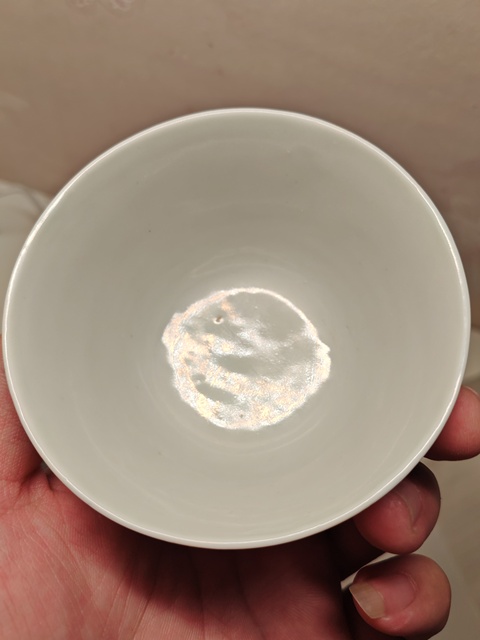 古玩陶瓷花卉紋青花杯真品鑒賞圖
