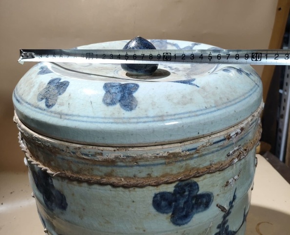 古玩陶瓷青花蓋罐真品鑒賞圖