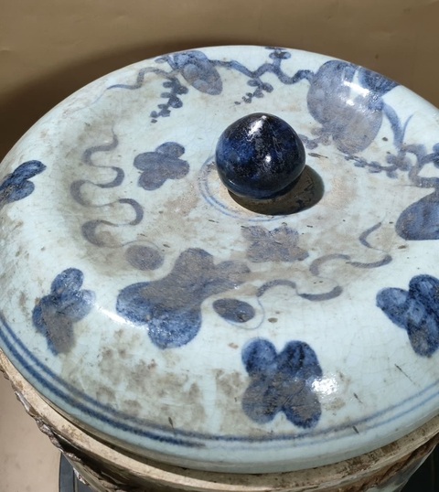 古玩陶瓷青花蓋罐真品鑒賞圖