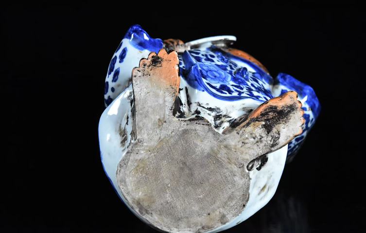 古玩陶瓷青花人物塑像真品鑒賞圖