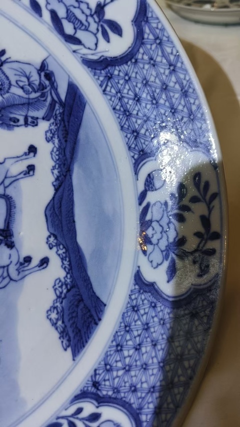 古玩陶瓷青花狩獵圖盤真品鑒賞圖
