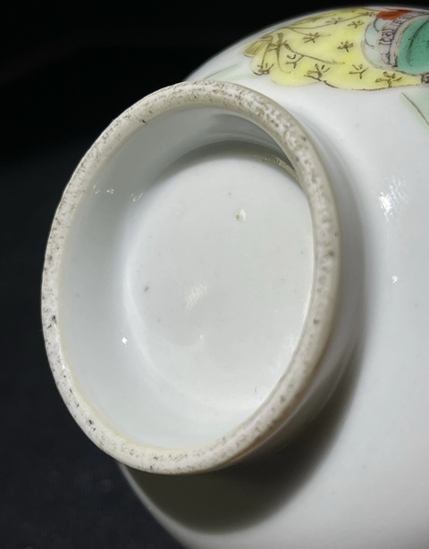 古玩陶瓷五彩人物杯真品鑒賞圖