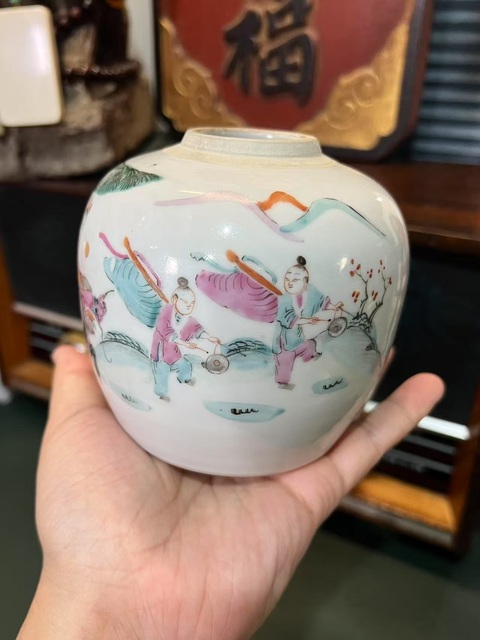 古玩陶瓷粉彩狀元還朝圖罐真品鑒賞圖