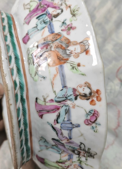 古玩陶瓷粉彩十二花神貢碗真品鑒賞圖