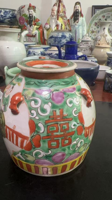 古玩陶瓷粉彩麒麟送子茶壺真品鑒賞圖