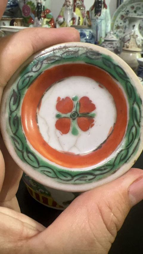 古玩陶瓷粉彩麒麟送子茶壺真品鑒賞圖