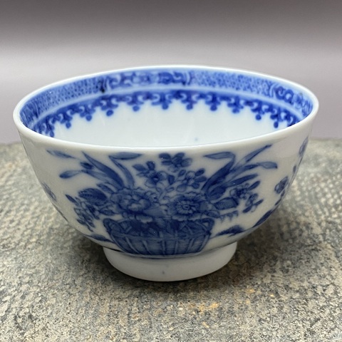 古玩陶瓷清乾隆青花花卉花青花杯拍賣，當前價格960元