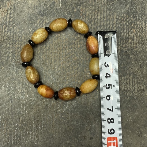 古玩陶瓷創匯和田籽料手鏈串拍賣,當前價格469元