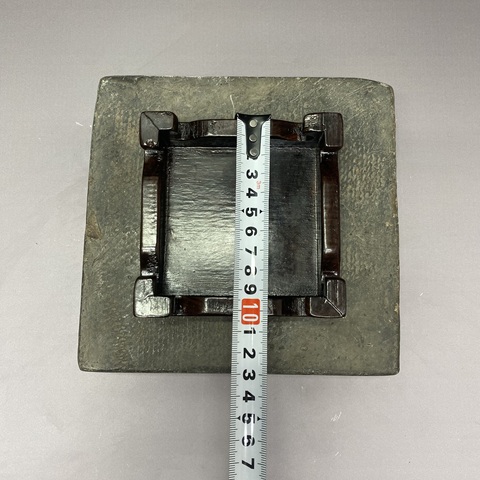 古玩陶瓷創匯四方底座拍賣,當前價格89元