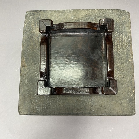 古玩陶瓷創匯四方底座拍賣,當前價格89元