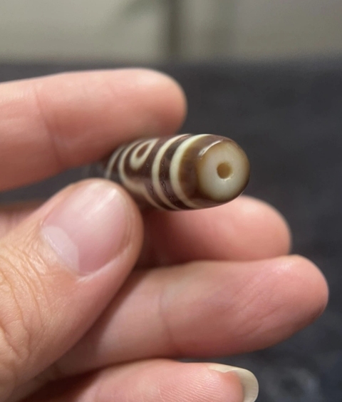 古玩玉器金剛六眼天珠拍賣,當前價格900元