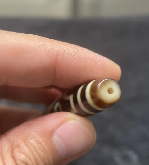 古玩玉器金剛六眼天珠拍賣,當前價格900元