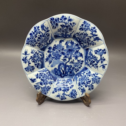 古玩陶瓷花鳥紋青花盤真品鑒賞圖