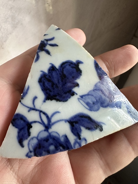 古玩陶瓷元青花瓷片真品鑒賞圖
