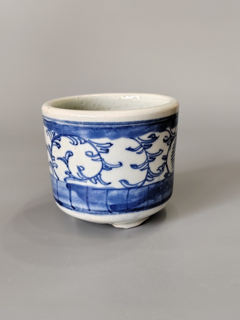 古玩陶瓷清中青花纏枝蓮三足爐·全品拍賣，當前價格888元
