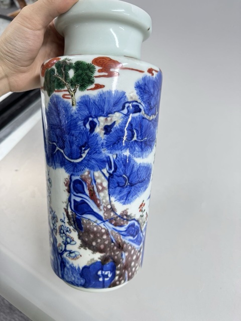 古玩陶瓷青花釉里紅加彩松竹梅瓶真品鑒賞圖