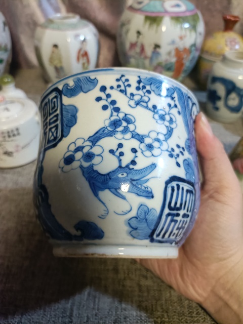 古玩陶瓷青花梅花紋杯真品鑒賞圖