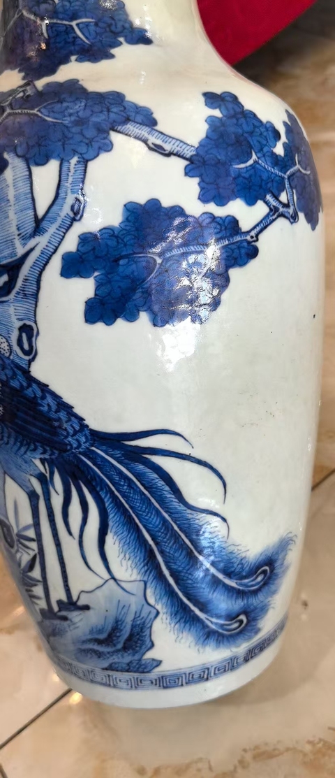 古玩陶瓷青花鳳傳花卉紋瓶真品鑒賞圖