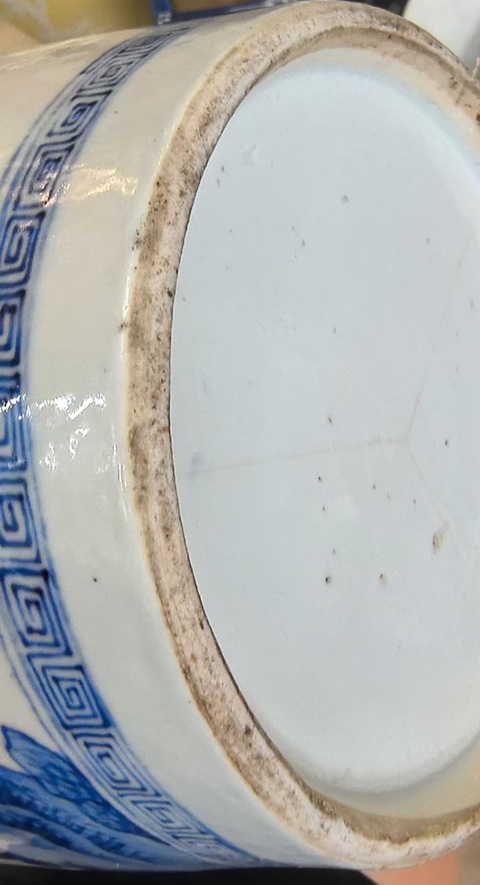 古玩陶瓷青花鳳傳花卉紋瓶真品鑒賞圖