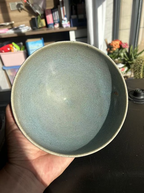 古玩陶瓷金元鈞窯天藍釉大碗(斗笠型)拍賣,當前價格4116元