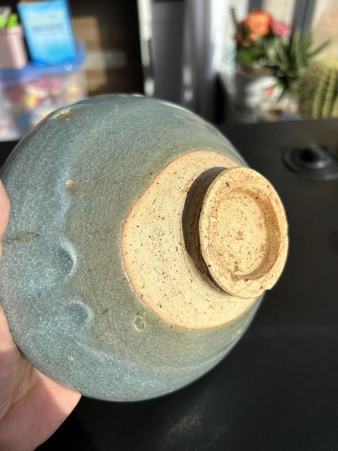 古玩陶瓷金元鈞窯天藍釉大碗(斗笠型)拍賣,當前價格4116元