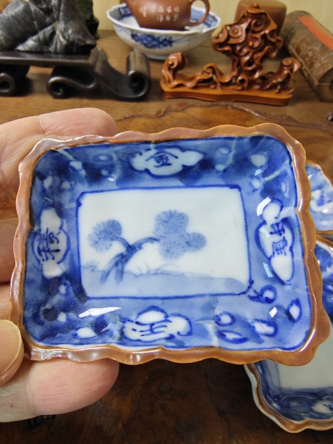 古玩陶瓷青花盤真品鑒賞圖