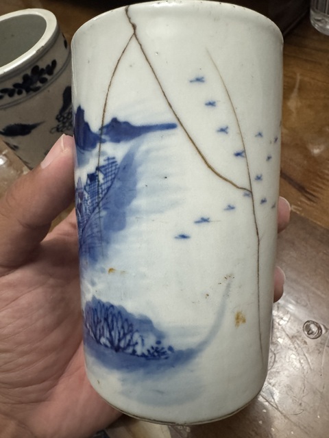 古玩陶瓷青花山水亭臺樓閣人物紋筆筒真品鑒賞圖