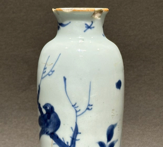 古玩陶瓷順治青花花鳥筒瓶真品鑒賞圖