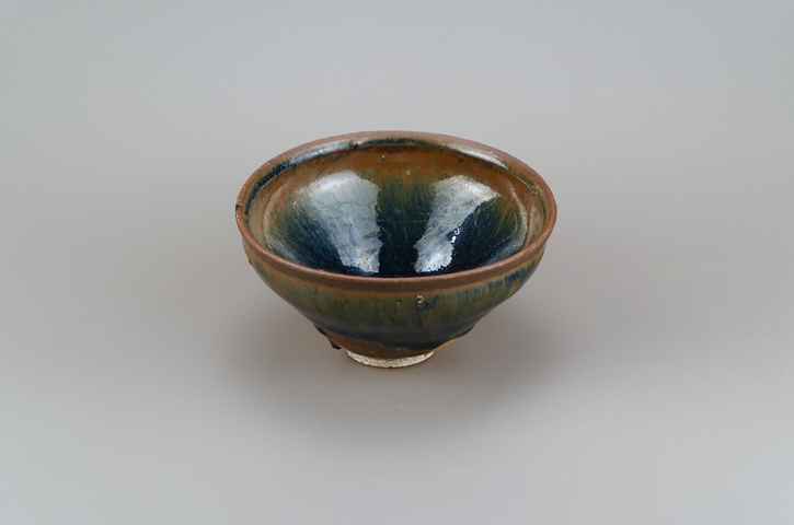 古玩陶瓷精品:南宋建窯金兔毫深腹束口盞(高級茶器)拍賣,當前價格177元