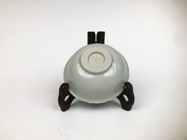 古玩陶瓷明萬歷·提籃花卉洗拍賣,當前價格99元