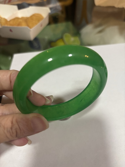 古玩玉器染色非天然翡翠手鐲真品鑒賞圖